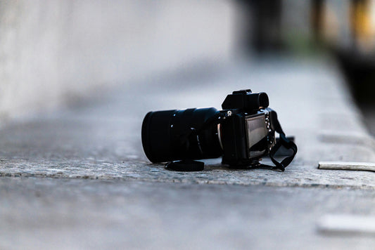 Mirrorless Camera Ultimate Guide: Best Picks, Mirrorless vs DSLR, & Pro Tips - close-up of a mirrorless camera